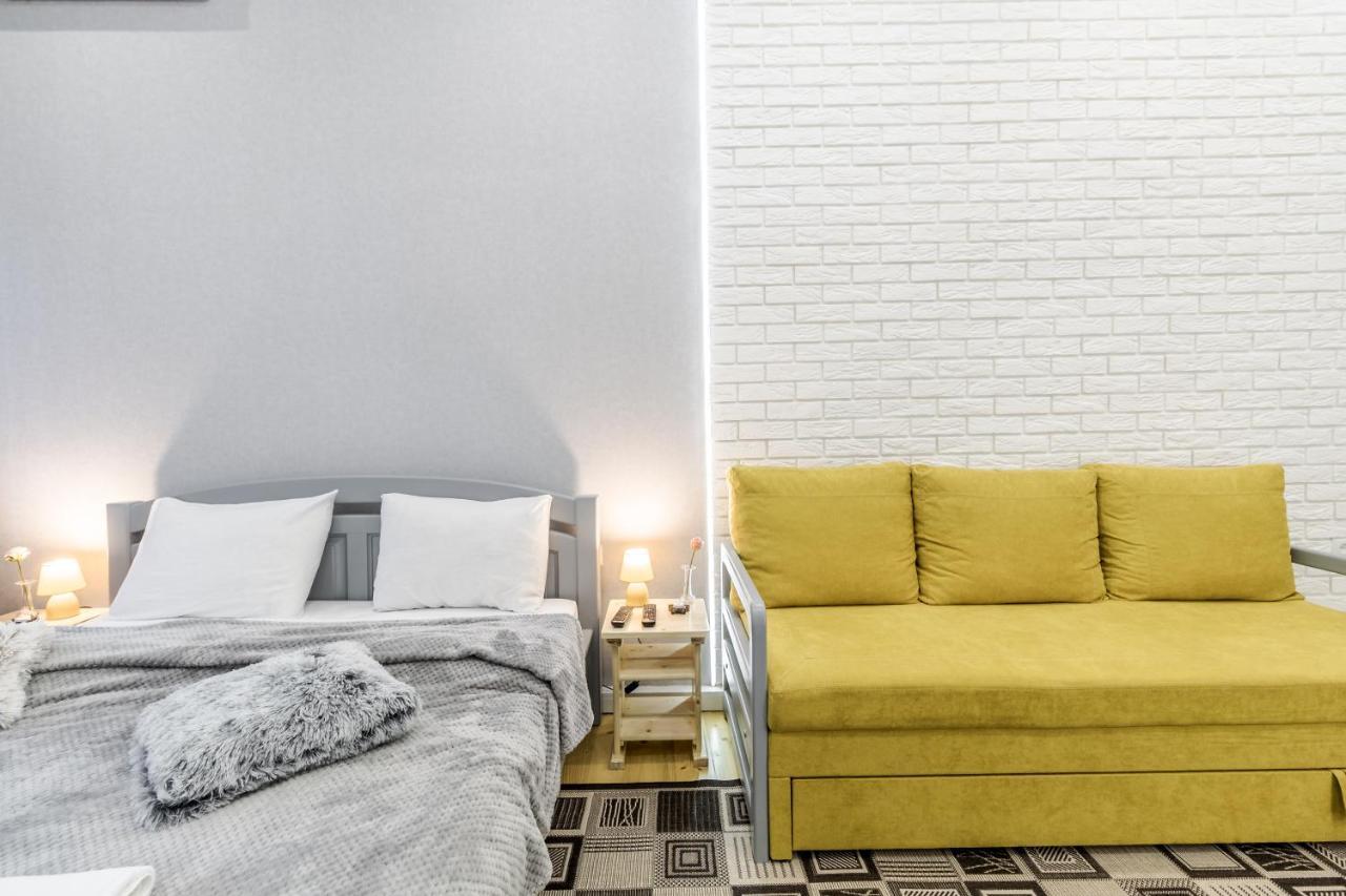 Apartment Chornovola Blue